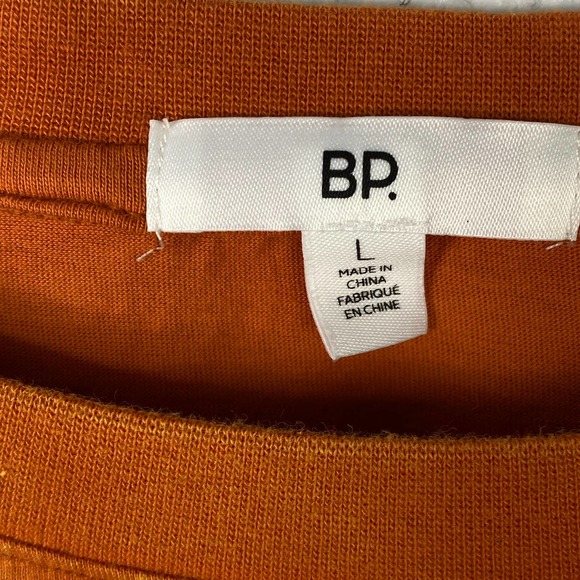 BP. Cropped TShirt Large Womens Orange Short Sleeve Distressed Front Pocket - Picture 5 of 11